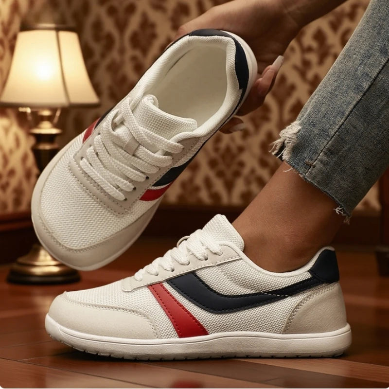 Women's Wide-Toe Canvas Sneakers — Barefoot Casual Black Flats, Breathable Mesh Running Shoes, Fashionable Wide-Last Footwear