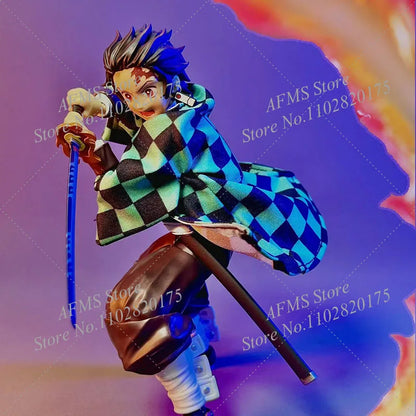 1/12 Scale Kamado Tanjirou Collectible Figure – Classic Plaid Jacket Cosplay Uniform 6-Inch Male Action Figure