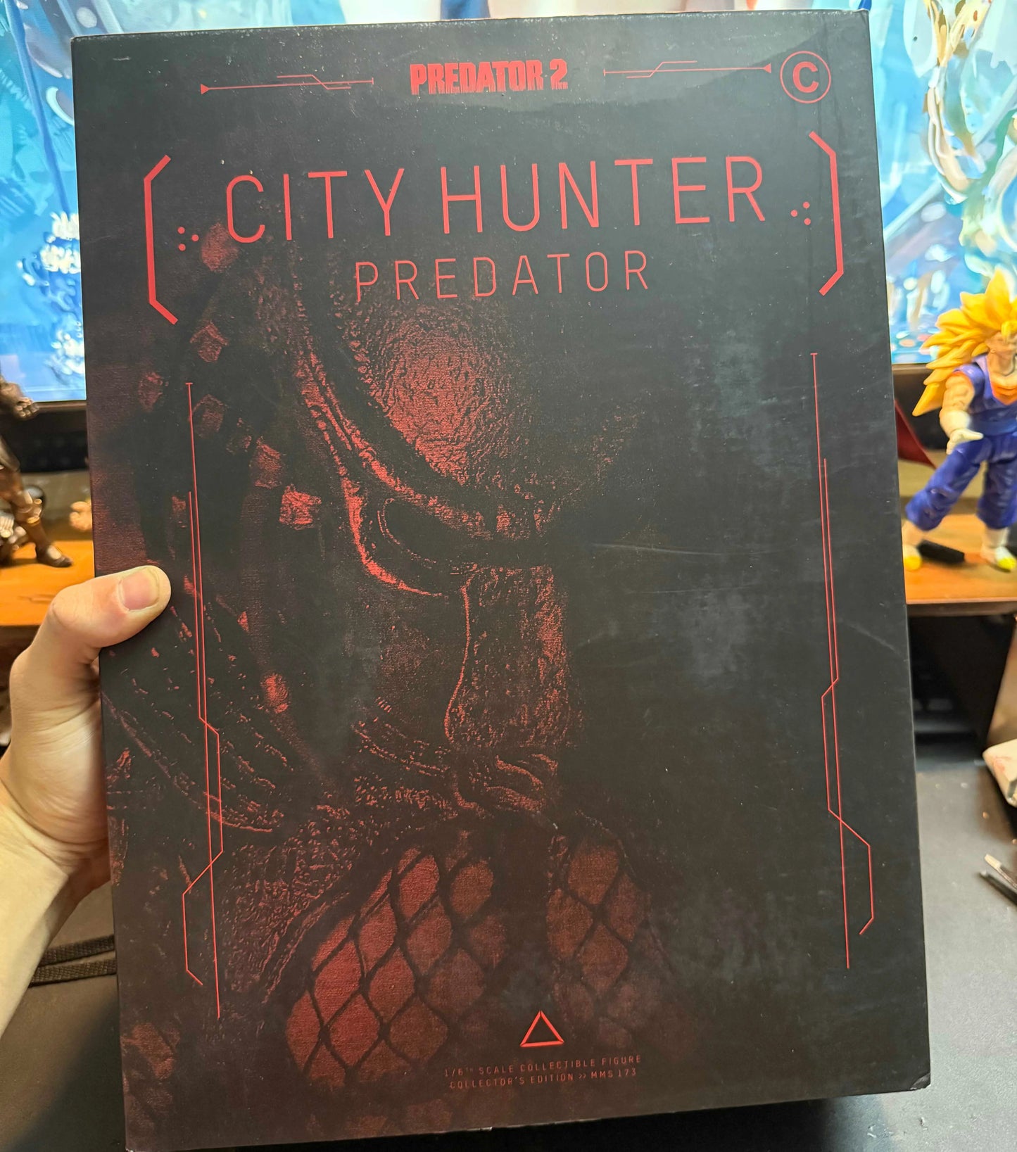 HC Collectible Predator Series — Articulated Scar & Ravager Action Figure Collection