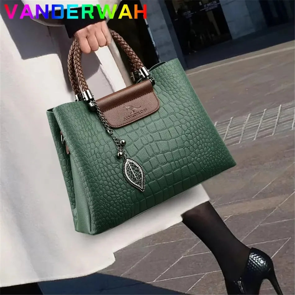 Luxury Women’s Leather Handbag – Large Capacity Shoulder & Crossbody Designer Bag