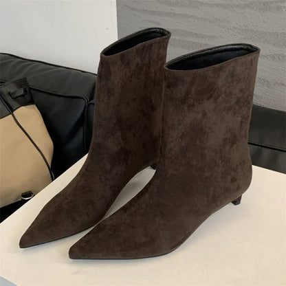 Eilyken Vintage Pointed Toe Ankle Boots – Women's Low Heel Designer Shoes for Autumn & Winter