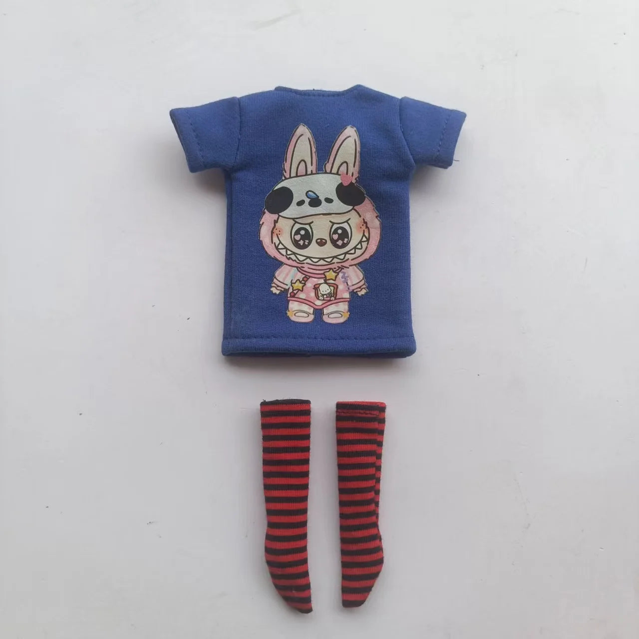 Handmade OB24 1/6 Blyth Doll Clothes – Cartoon T-Shirt with Striped Socks for 1/6 Doll Accessories