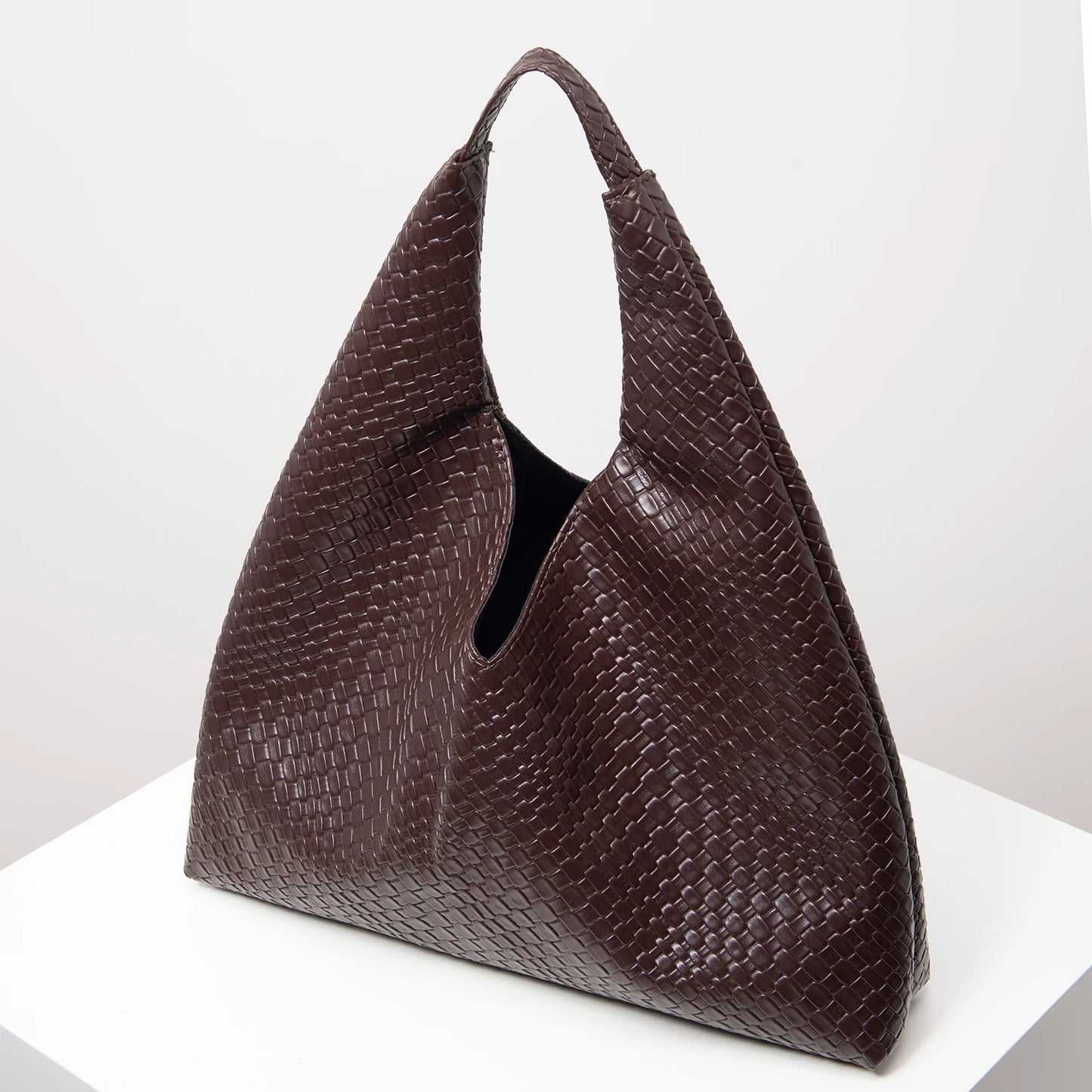 Women's Retro Artificial Leather Woven Shoulder Bag – Large Capacity Tote, Casual Armpit Bag, Daily Work & Shopping Bag (Random Pattern)