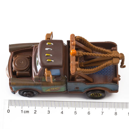 Disney Pixar Cars 3 Lightning McQueen & Mater Model Collection – 1:55 Diecast Alloy Car Toys for Children, Gift