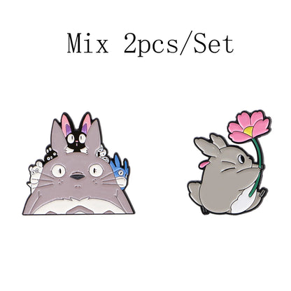Grey Cat Enamel Pins 1-5PCS Set - Classic Anime Brooches for Backpacks, Bags & Fan Gifts