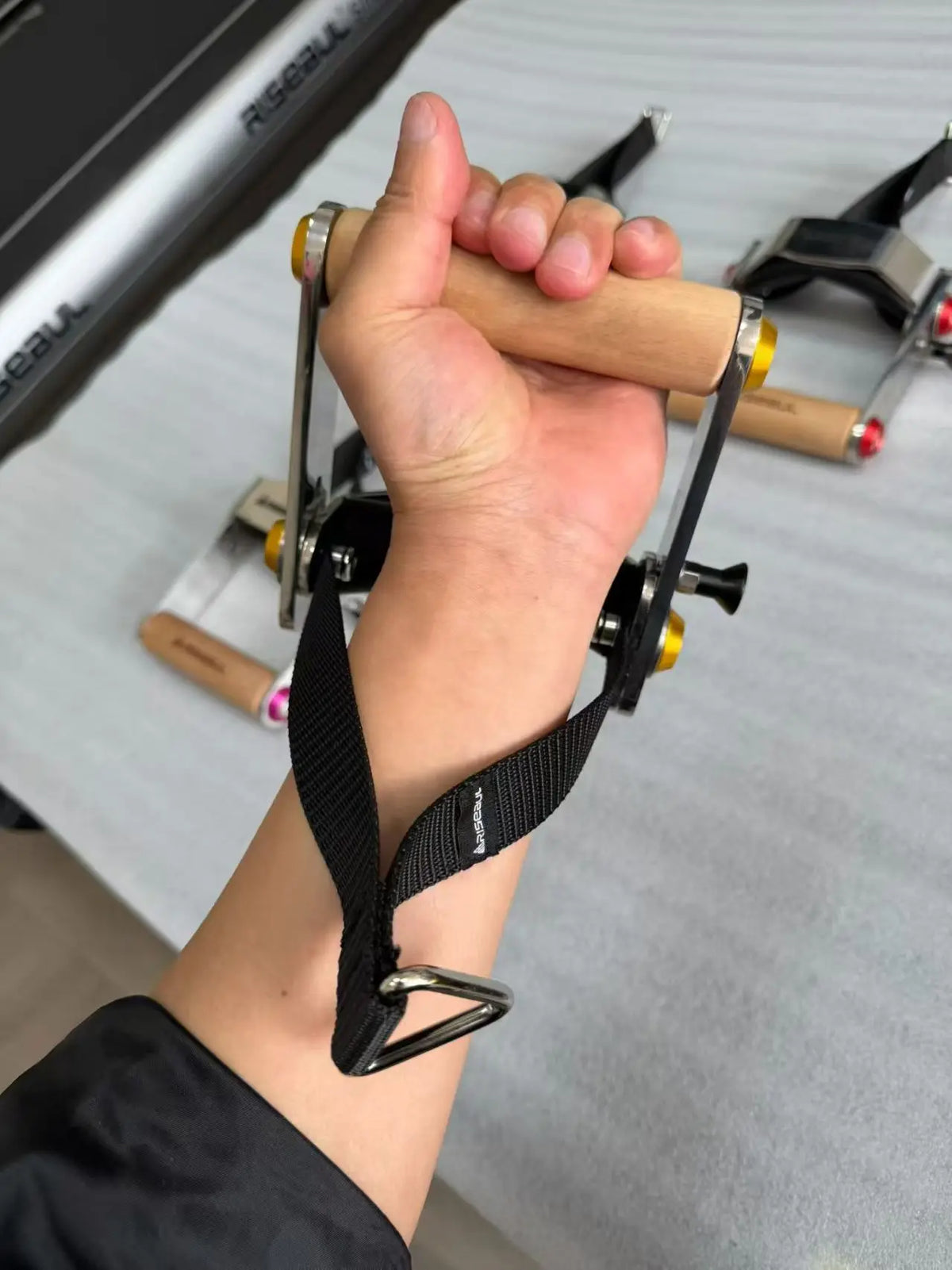 Stainless Steel Side Lift Handle Grip - Adjustable Angle Shoulder Training & Custom Grip