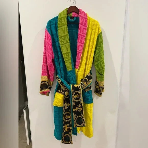 Luxury Plush Unisex Bathrobe - Ultra-Soft Long Sleeve Spa Robe with Sash and Pockets
