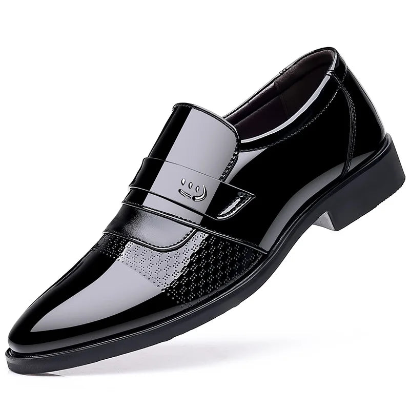Men’s Leather Oxford Shoes - Retro Carved Brogue Lace-Up Wedding and Formal Business Dress Shoes