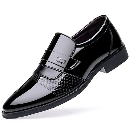 Men’s Leather Oxford Shoes - Retro Carved Brogue Lace-Up Wedding and Formal Business Dress Shoes