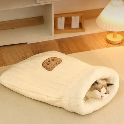 Thermal Plush Cat Cave Bed – Warm Enclosed Snuggle Sack Sleeping Bag for Cats, Hamsters & Small Pets (Winter Cozy Nest)