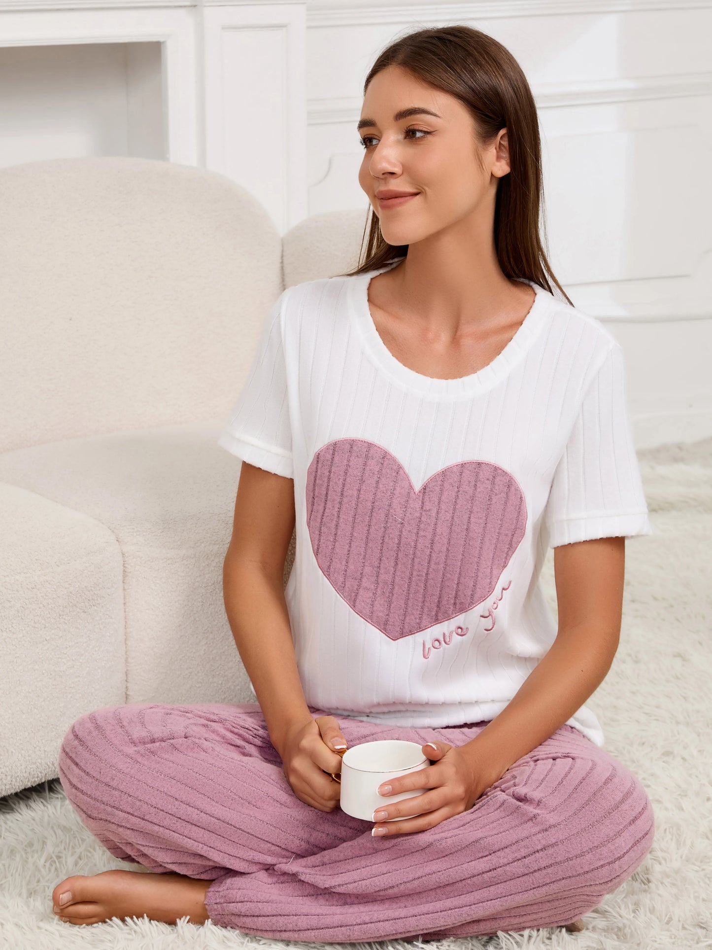 Women’s Heart Print Pajama Set – Short Sleeve Top & Pants Two-Piece Loungewear