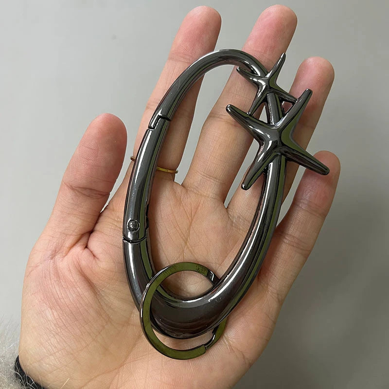 Zinc Alloy Mountaineering Carabiner Keychain – Multifunctional Belt Buckle Blackout