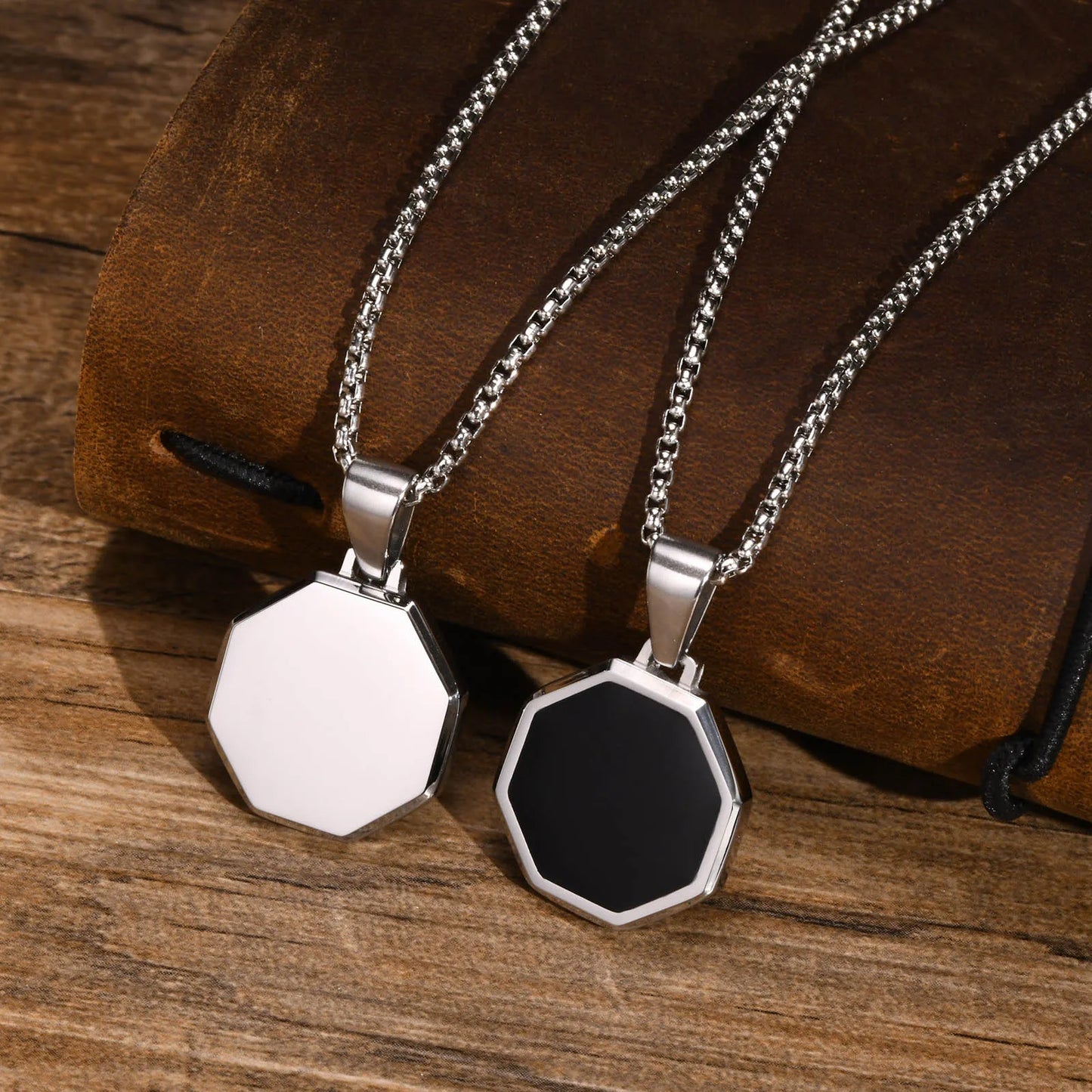 Casual Black Enamel Necklace for Men, Waterproof Stainless Steel Square Pendant, Simple Fashion Collar Jewelry Gift