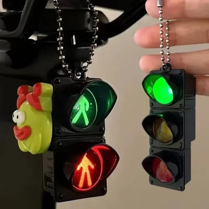 1/4Pcs Mini Simulation Electronic Traffic Light Keychain – LED Pedestrian Light Toy for Kids’ Learning & Gifts