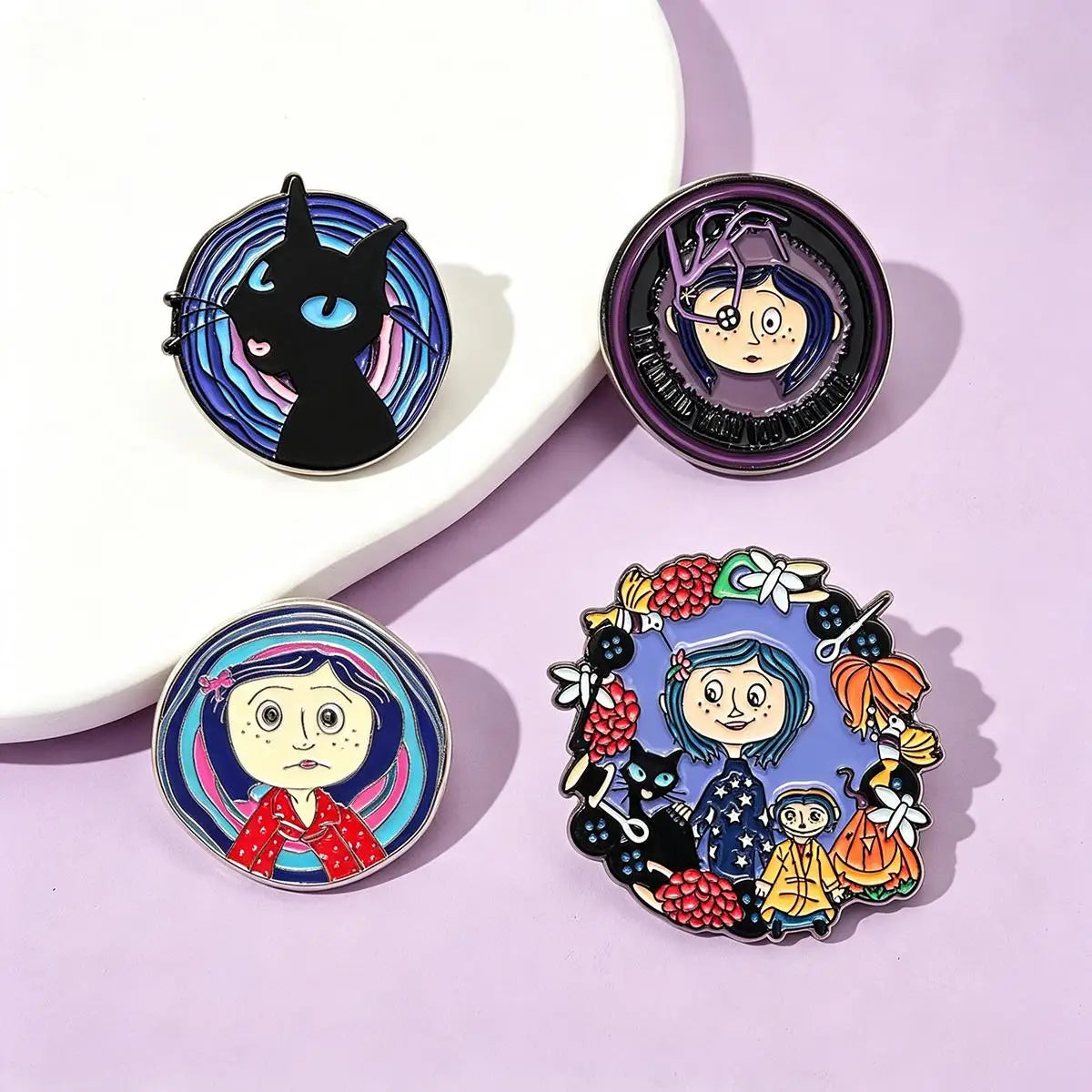 4-Piece Horror Movie Enamel Pin Set – Ghost and Cartoon Character Lapel Brooches for Backpacks, Cosplay, and Halloween Gifts