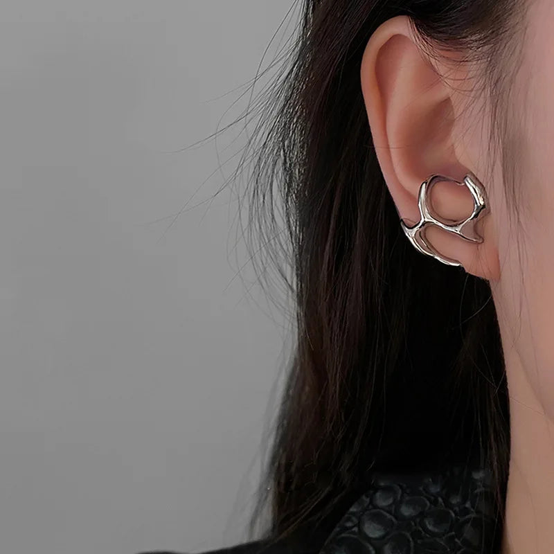 Fashion Punk Irregular Liquid Earrings – Metal Hollow Clip Earrings for Girls, Y2K Hip-Hop Party Jewelry Gifts