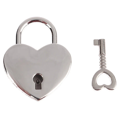 Vintage Heart-Shaped Metal Mini Padlock – Key Lock for Bags, Suitcases, and Luggage Boxes with Key