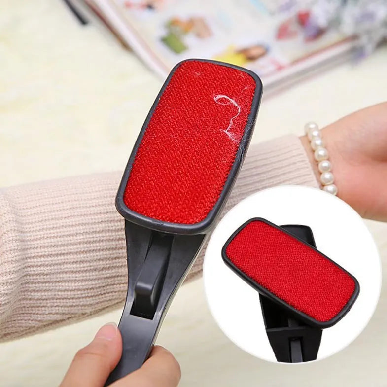 Rotatable Wool Coat Cleaning Brush - Creative Electrostatic Adsorption Dust Brush for Cashmere Coats, Household Cleaning Supplies