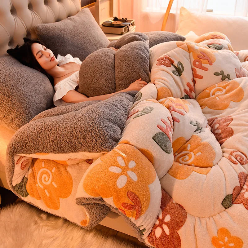 Plush Winter Lamb Velvet Quilt – Thickened Cotton, Double-Sided Warm Lamb Wool Blanket for Single & Double Beds