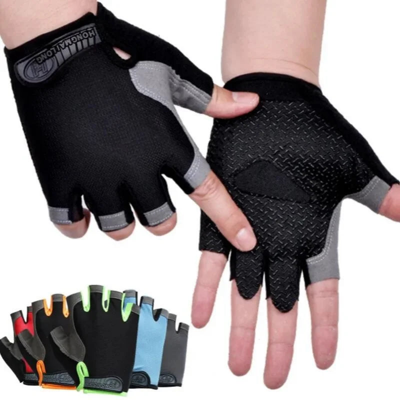 Fingerless Gym Gloves – Anti-Slip, Shock-Absorbing & Breathable Sports Gloves for Training & Weightlifting
