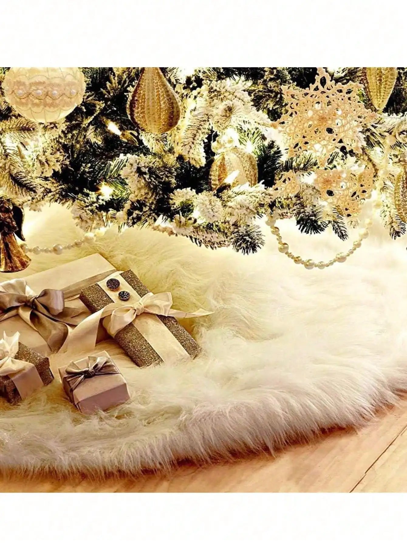 White Fluffy Christmas Tree Skirt – Plush Carpet Decoration for Merry Christmas, New Year & Xmas Trees