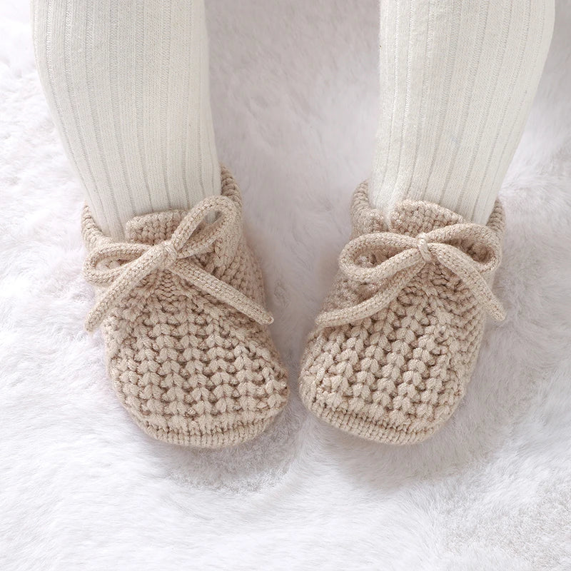 Newborn Baby Shoes — Knitted First Boots for Boys & Girls, Solid Toddler Bed Footwear 0-18M