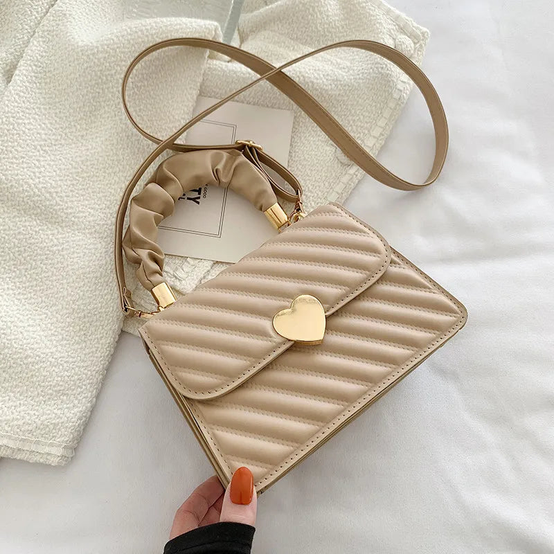 Fashion Rhombus Tote Bag for Women - Shoulder Handbag with Pleated Metal Heart Shape Trim, Girls' Student Coin Pack