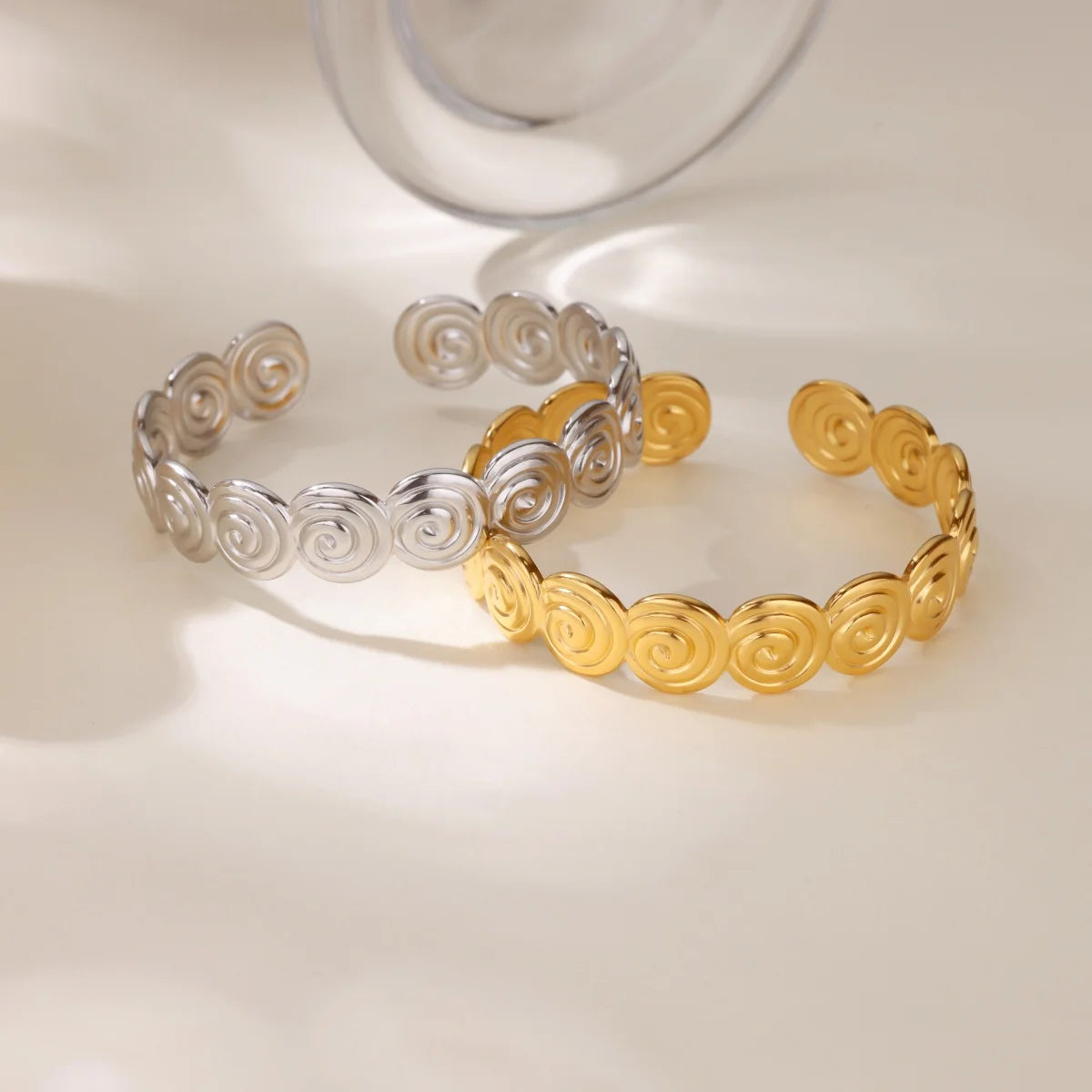 Punk Sunflower Fish Gold Stainless Steel Bracelet – Trendy Women’s Bangle Wedding Couple Jewelry