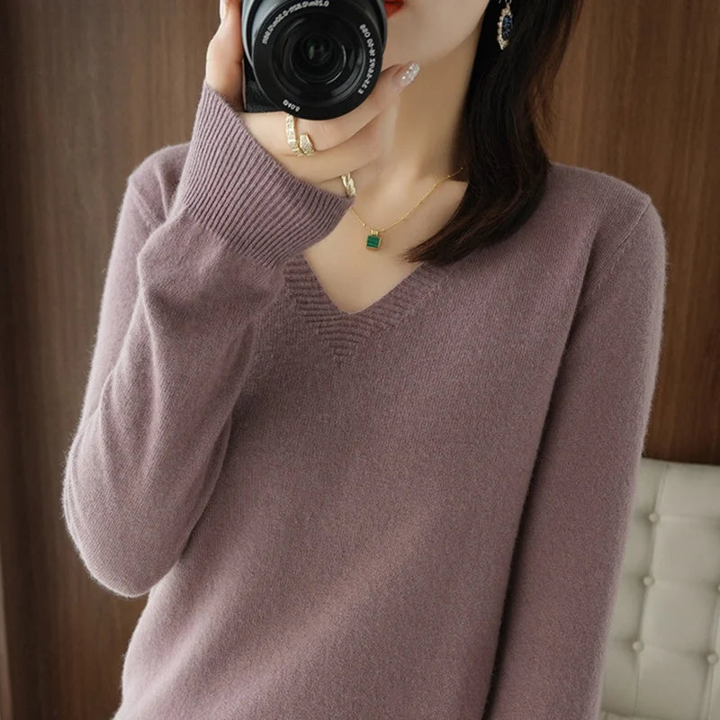 New Women’s Cashmere V-Neck Pullover – Lace Hollow Out Long Sleeve Knitted Sweater for Fall & Winter