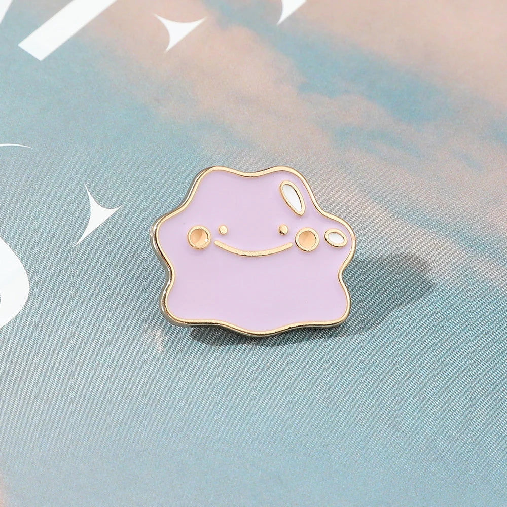Cartoon Smile Cloud Enamel Brooch - Cute Metal Lapel Pin for Bags and Collars