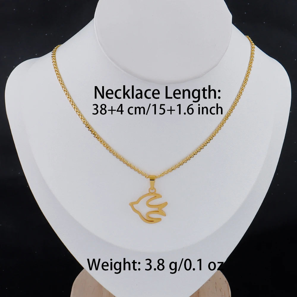 Luxury Gold Stainless Steel Letter Necklace – Minimalist Women’s Jewelry for Daily Wear & Gift