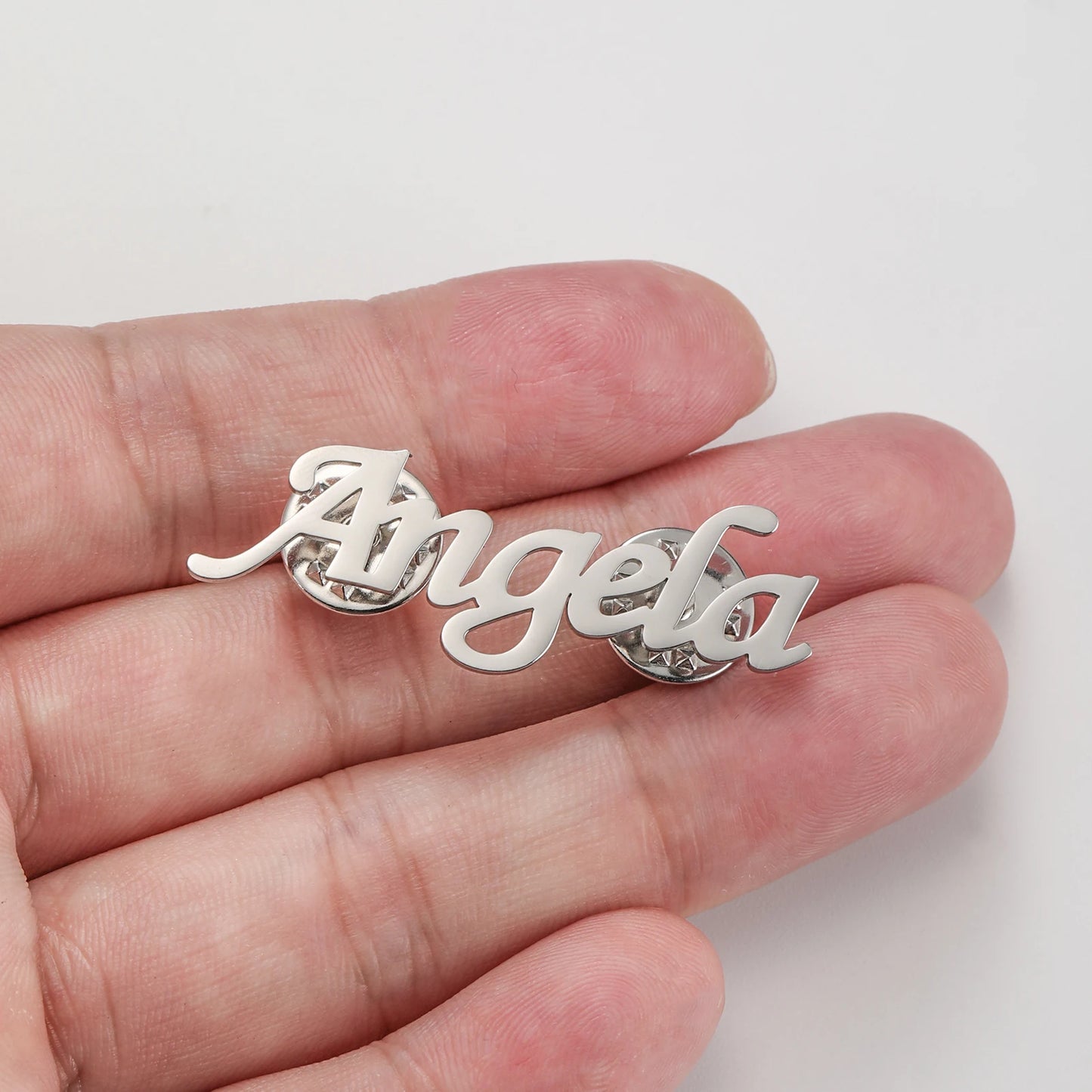 Sipuris Custom Name Brooch - Stainless Steel Trendy Pins for Women & Men, Nameplate Jewelry, Valentine's Day Gift