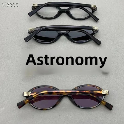 Zhang Yuan Vintage Oval Glasses — English Version Luminous Frame for Men & Women, Fashionable Bookworm Style Eyewear