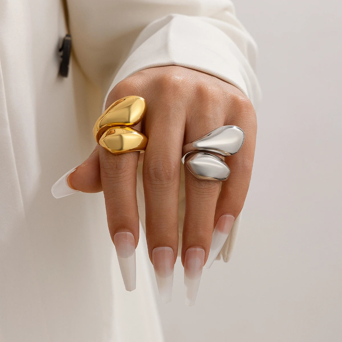 Ingemark Punk Snake Ring – Exaggerated Water Drop Geometric Adjustable Open Finger Ring for Women, Vintage Couple Jewelry
