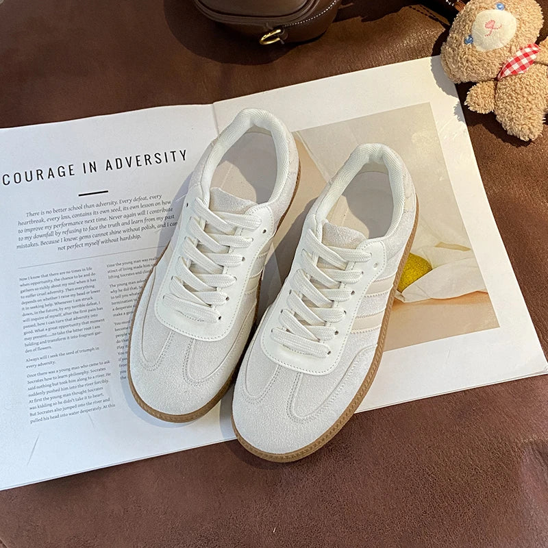 Women’s Casual Lace-Up Shoes | Lightweight Anti-Slip Flat Sneakers for Outdoor Walking