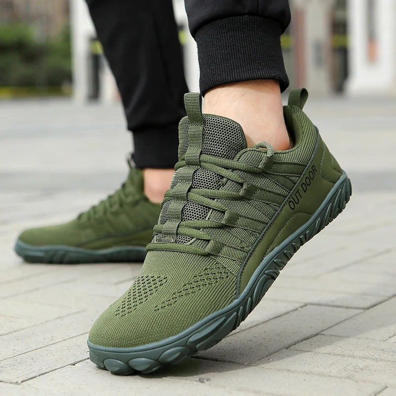 New Plus-Size Hiking & Outdoor Shoes – Wide Fit Barefoot Casual Sneakers for Men & Women