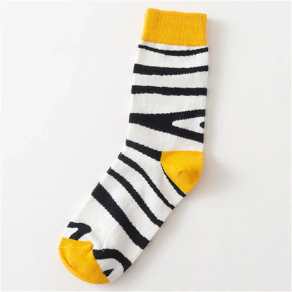 Colorful Striped Art Socks for Men – Rainbow Zebra Pattern Winter Fashion Crew Socks, Unisex Business Casual Combed Cotton Dropshipping Socks
