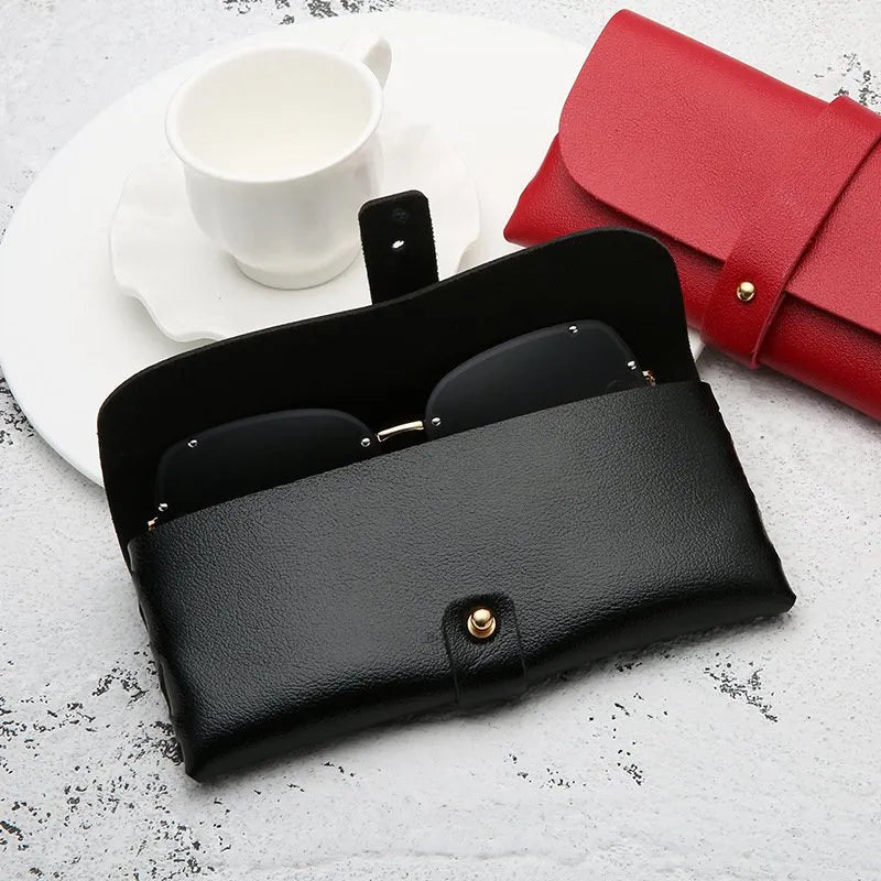 Classic Unisex Glasses Bag: Protective Case for Portable Sunglasses and Reading Eyeglasses - Essential Accessories for Women and Men