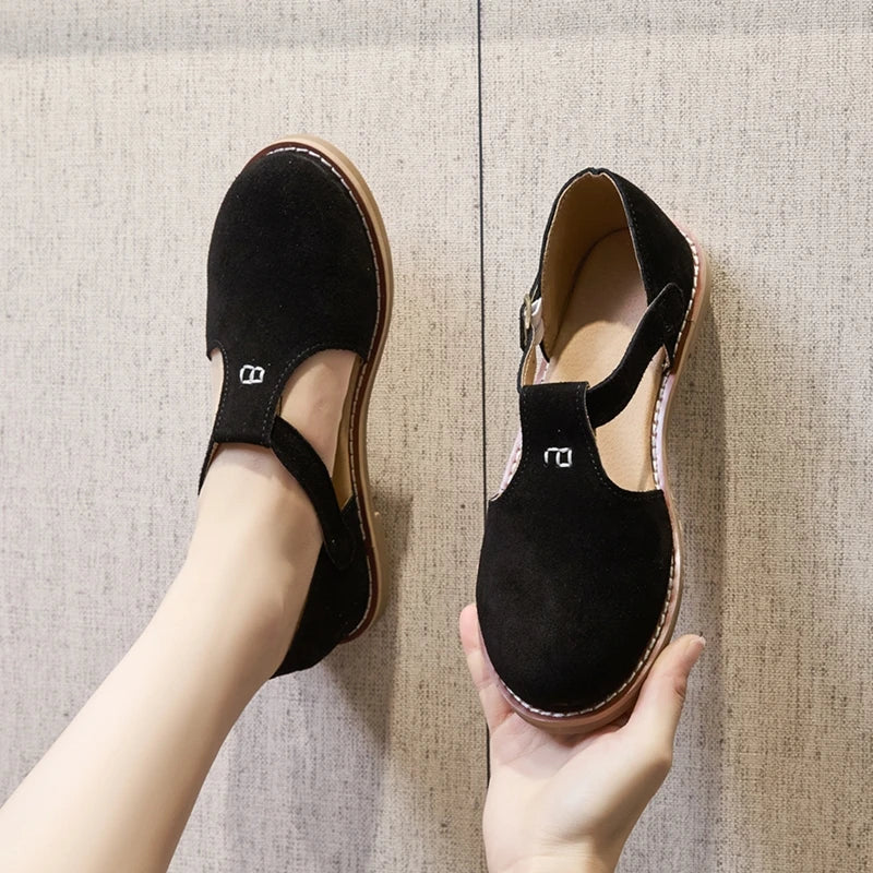 AIYUQI Women’s Retro Leather Sandals 2024 — Flat Sole Hollow Roman Style Summer Shoes