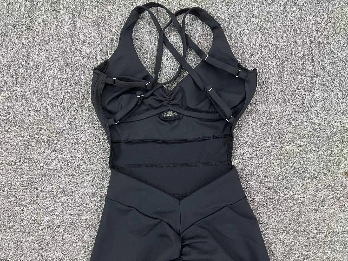 Women’s Black Sporty Jumpsuit – 2025 Workout Yoga Gym Set with Push-Up Fitness Overalls