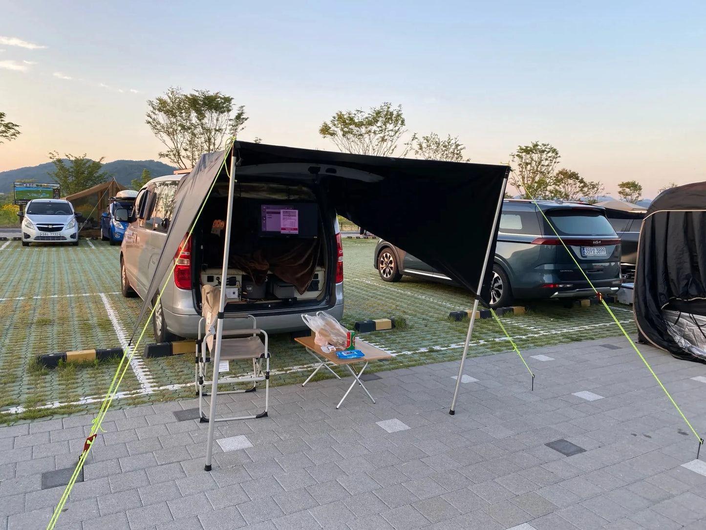 Bat Shape Black Coating Car Side Awning Tarp – 2x3 Waterproof Outdoor Shelter Tent for SUV & Van