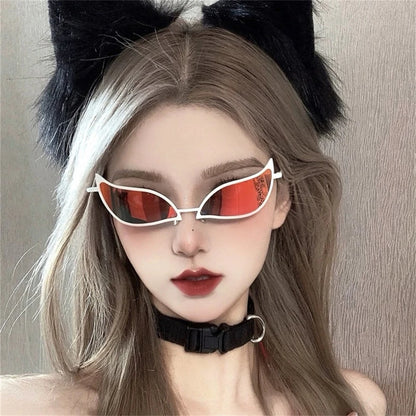 Doflamingo Cosplay Sunglasses - Donquixote PVC Cat Eye Anime Glasses for Men and Women, Party Gift