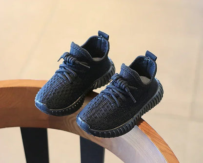 New Kids Fashion Sneakers – Breathable, Soft Bottom Casual Running Shoes for Boys & Girls