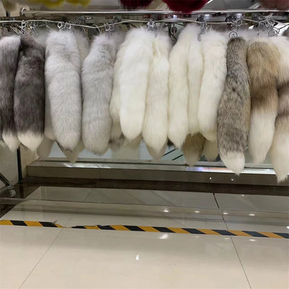 Natural Fox Fur Tail Keychain – 40cm Furry Racoon Bag Charm & Fluffy Keyring Accessory for Women