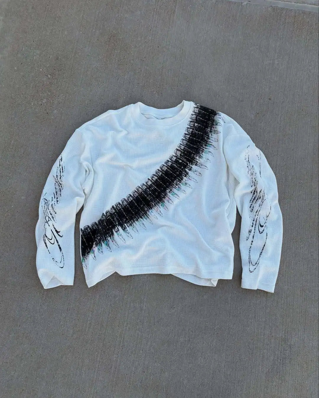 Y2K Bullet Letter Graphic Long Sleeve T-Shirt - Retro Streetwear Loose Unisex Casual Top