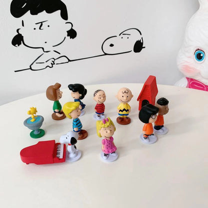 12pcs Peanuts Snoopy Mini Figure Set – Charlie Brown Cartoon Miniature Cake Decor & Collectible Toys