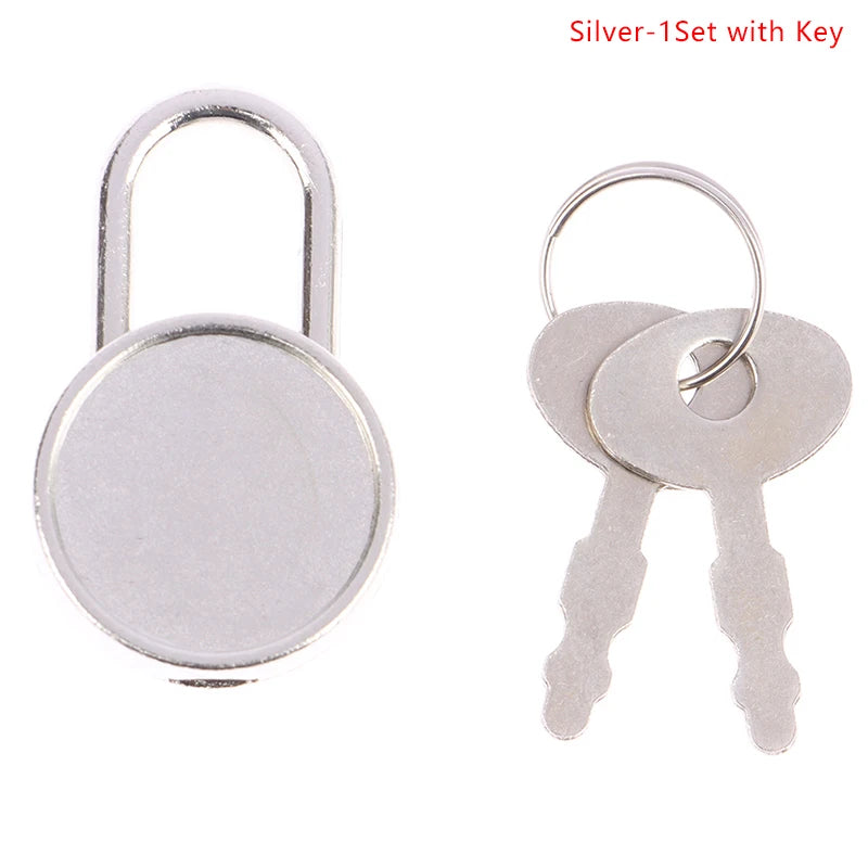Vintage Heart-Shaped Metal Mini Padlock – Key Lock for Bags, Suitcases, and Luggage Boxes with Key