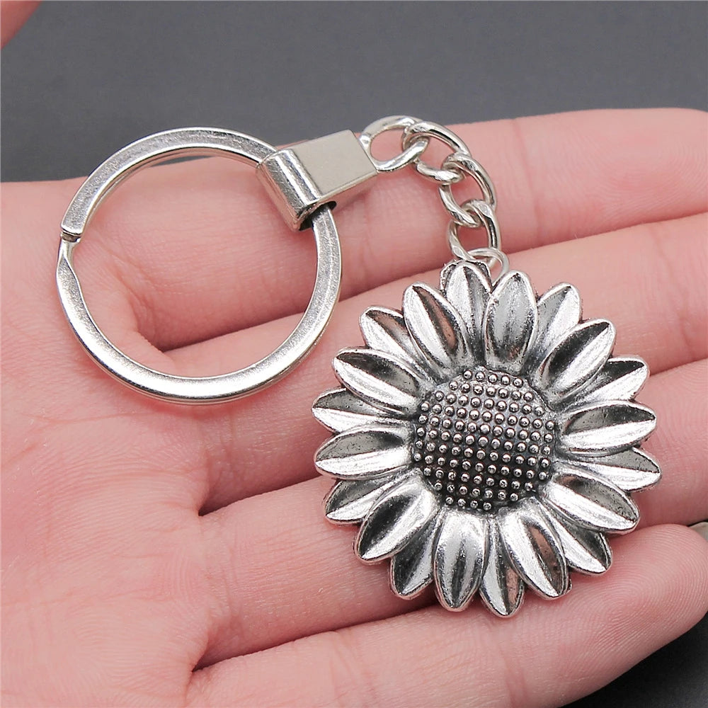 New Fashion Men 30mm Metal Alloy Keychain with Vintage Heart, Flower, Rose, Sunflower & Tree Pendant DIY Keyring Holder Chain Accessory