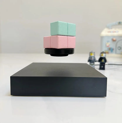 Magnetic Levitation Handheld Display – Creative Advertising Ornament Featuring Wukong Black Myth Doll & Glasses