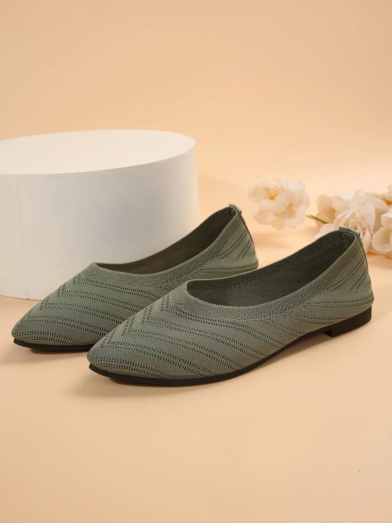 Women’s Pointed Toe Knitted Slip-On Flats – Solid Color Casual Breathable Ballet Loafers